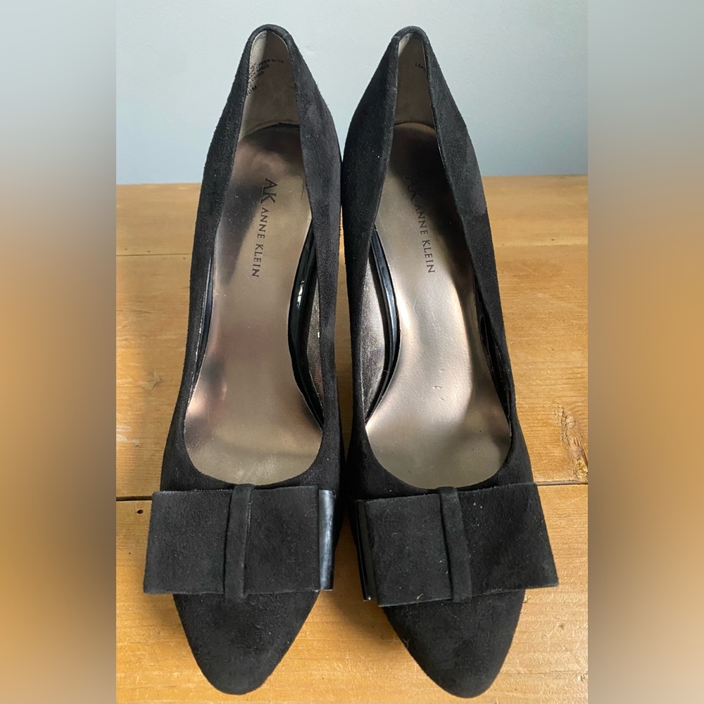 Anne Klein Black Suede Heels with Bow